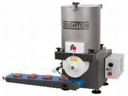 Машина котлетоформовочная Deighton Formatic с4000/180 – купить в RuOborudovanie.ru с доставкой до двери Купить машина котлетоформовочная deighton formatic с4000/180 – цена от завода, доставка до двери | RuOborudovanie.ru