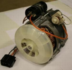 Двигатель Robot Coupe арт.3114 для Cl50 – купить в RuOborudovanie.ru с доставкой до двери Двигатель Robot Coupe арт.3114 для Cl50